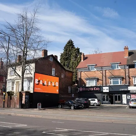 Centre 1bed W Free Parking Apartment