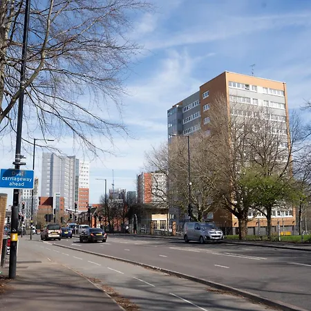 Centre 1bed W Free Parking Apartment Birmingham
